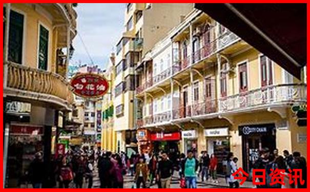 6月份去新疆旅游要带什么衣服